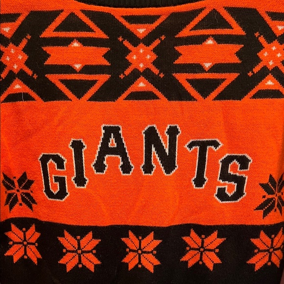 SF Giants V-Neck Ugly Christmas Sweater Size M - Picture 4 of 4